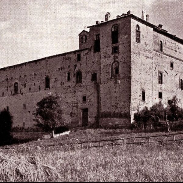 "IL CASTELLO DI LUNGHEZZA" UN CASTELLO MEDIEVALE LEGATO ANCHE ALLA NASCITA DELLA REPUBLICA ROMANA